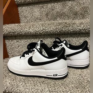 Nike Air Force One size 8.5 men